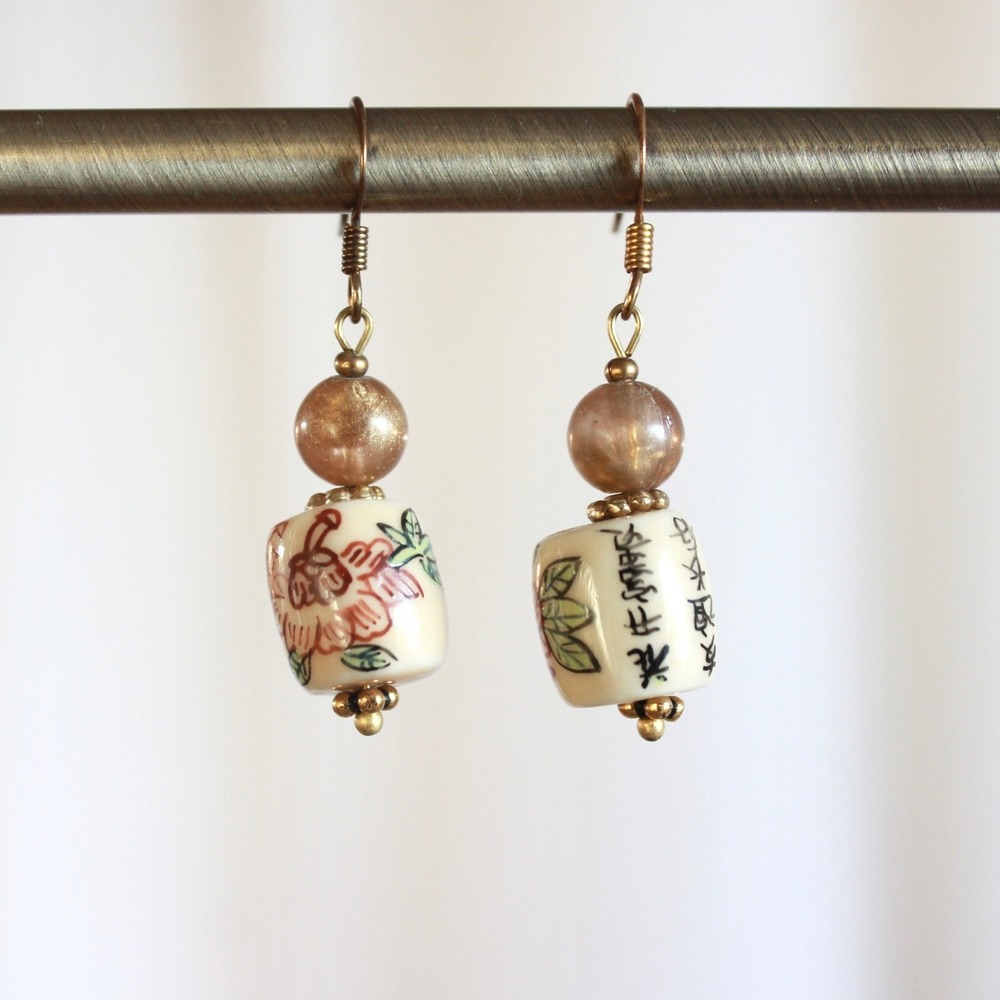 Hand Painted Ceramic Floral Calligraphy Dangle Earrings Antique Brass Tone J10
